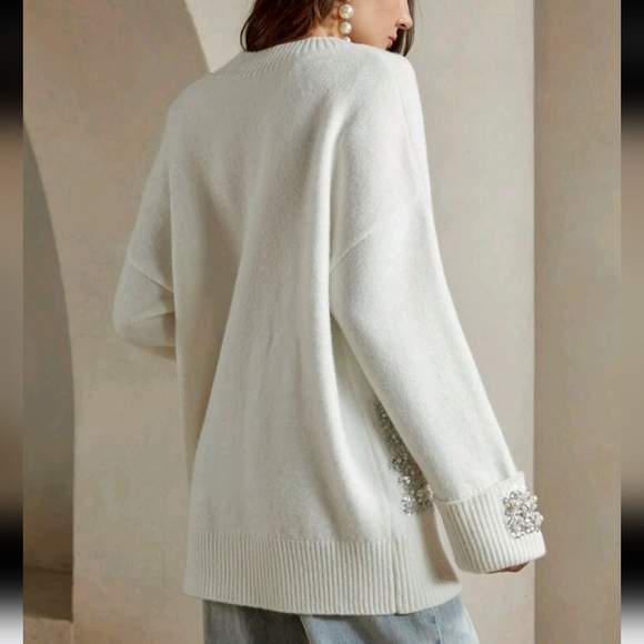 WomenDesigner Changeable Crystal & Pearl Embellished Handmade Oversized Cardigan - Picture 4 of 5